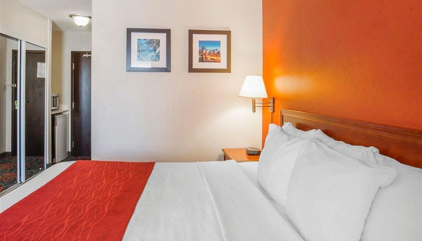 Chambre - Comfort Inn & Suites University