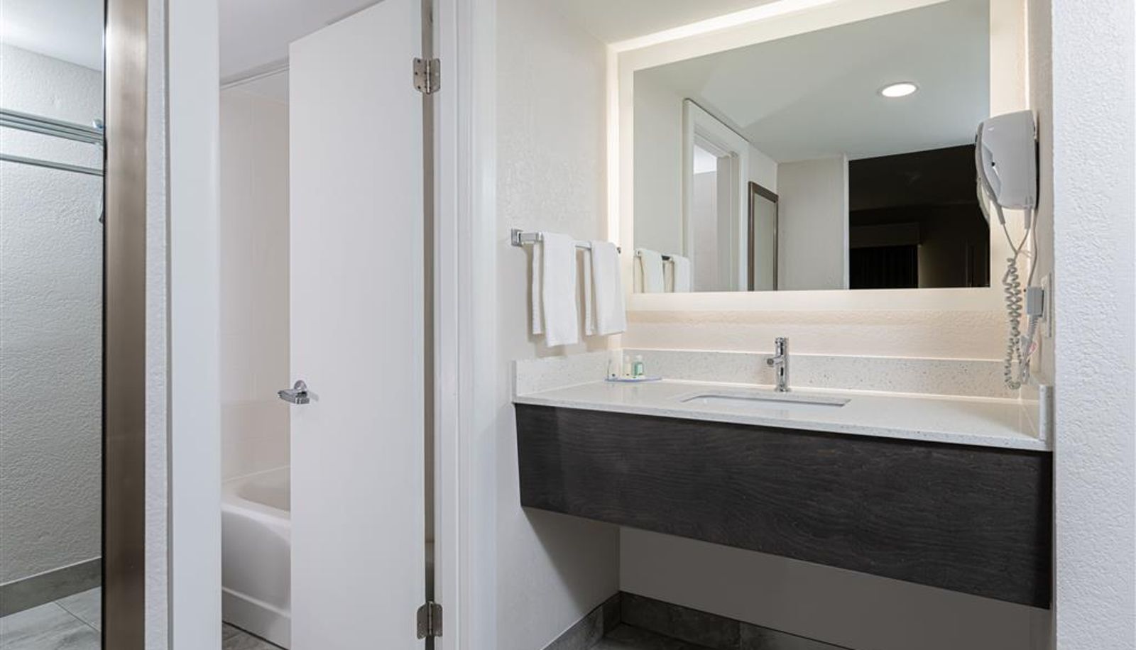 Chambre - Quality Inn Asheville Downtown Tunnel Rd