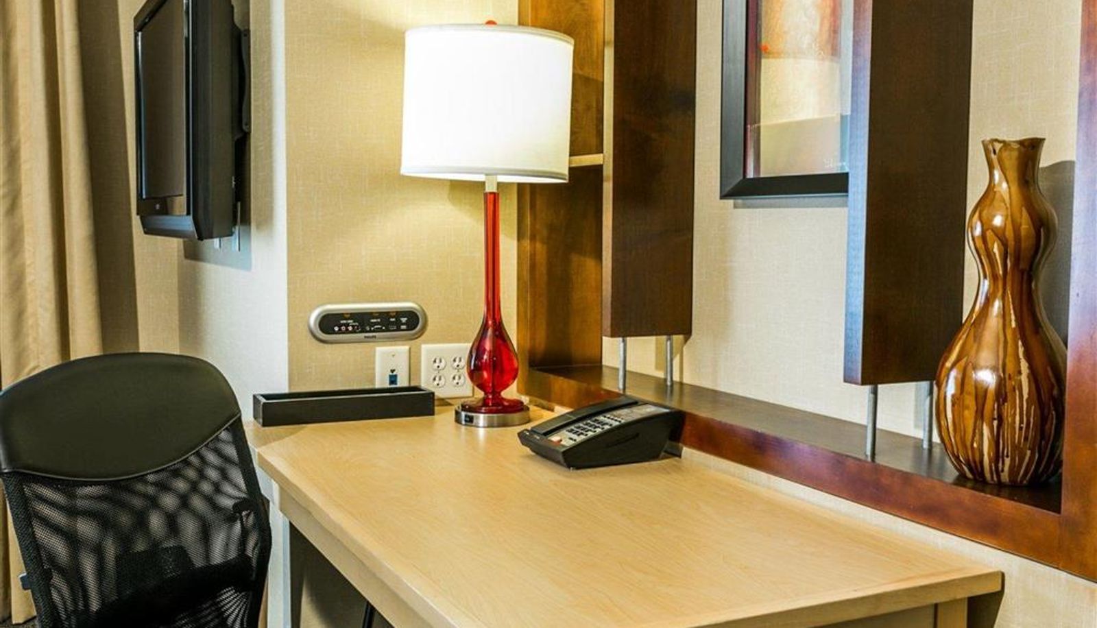 Room - Cambria Hotel Denver International Airport