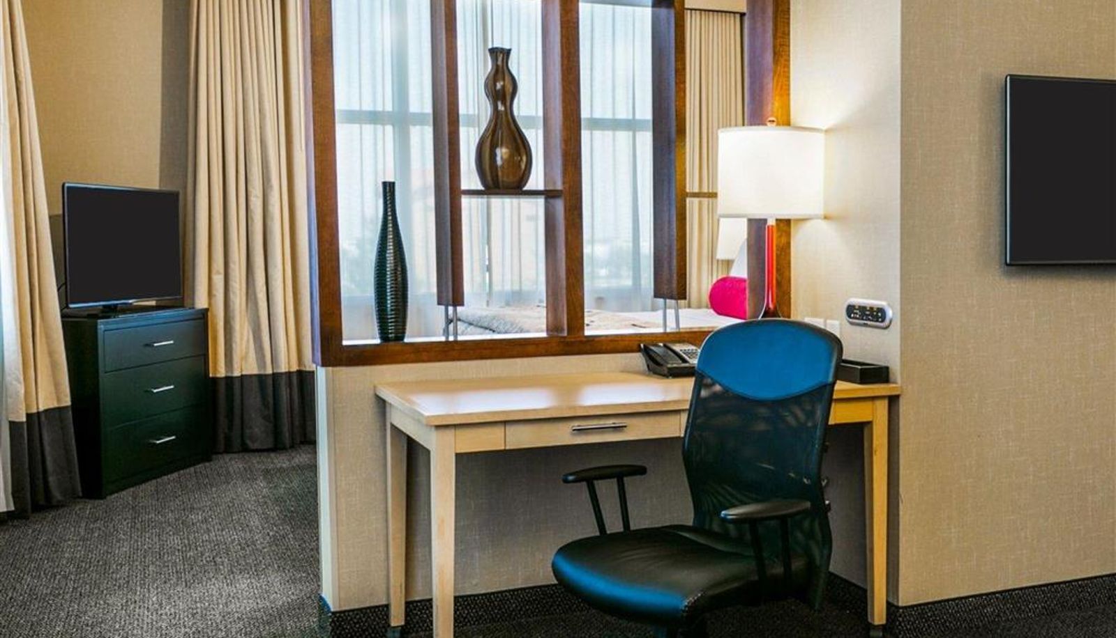 Room - Cambria Hotel Denver International Airport