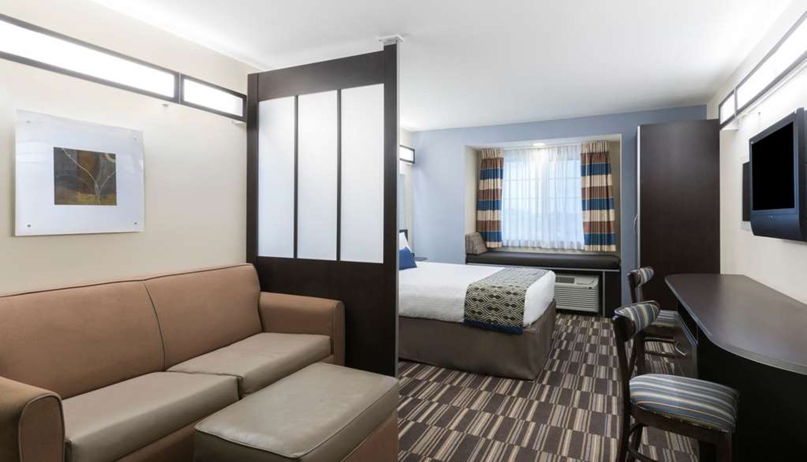 Room - Microtel Inn & Suites by Wyndham Baton Rouge Airport