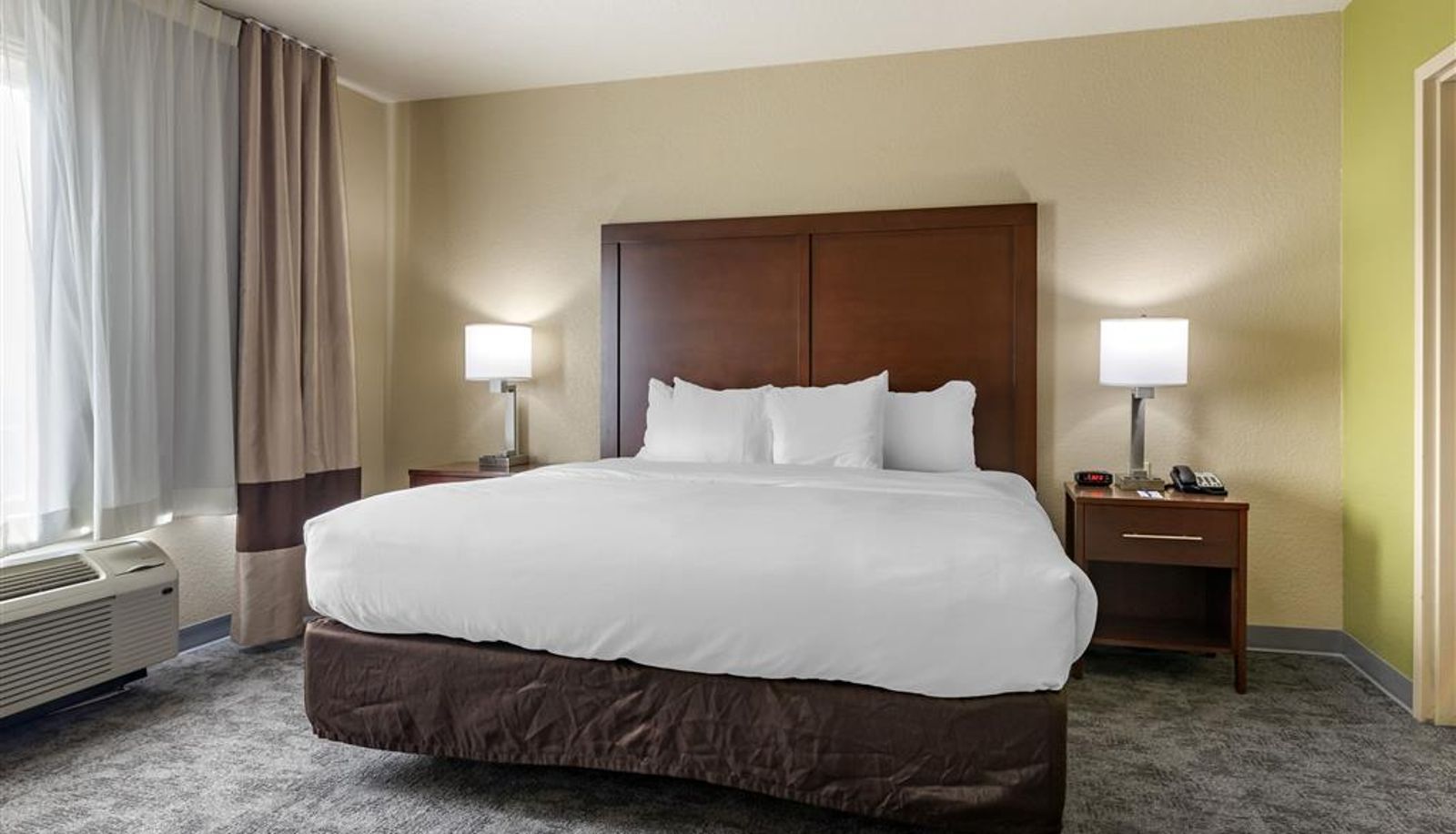 Zimmer - Comfort Inn Bentonville - Crystal Bridges