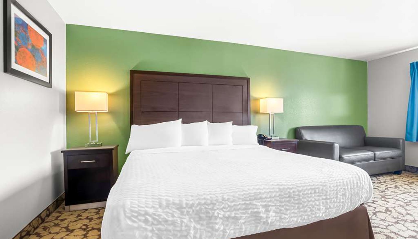 Zimmer - SureStay Plus by Best Western Bettendorf