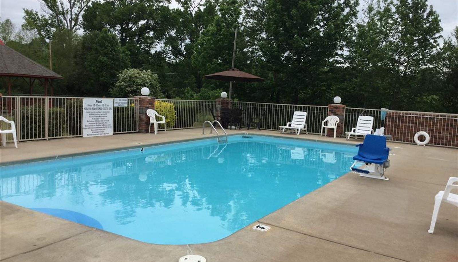 Basen - Americas Best Value Inn Cabot