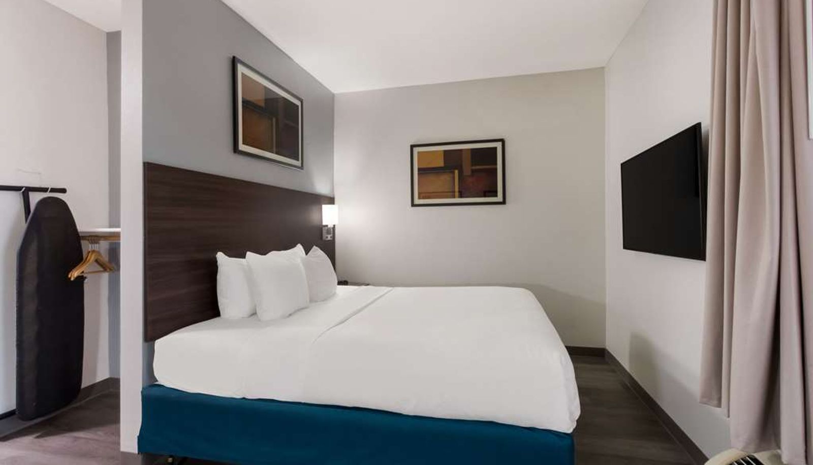Camera - MainStay Suites Extended Stay Hotel Casa Grande