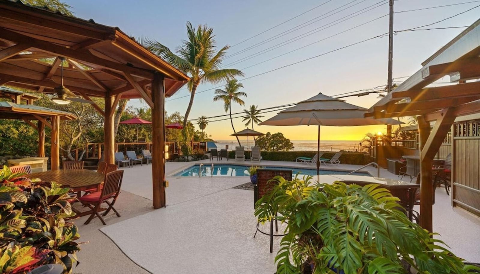 Pool - Kona Seaspray