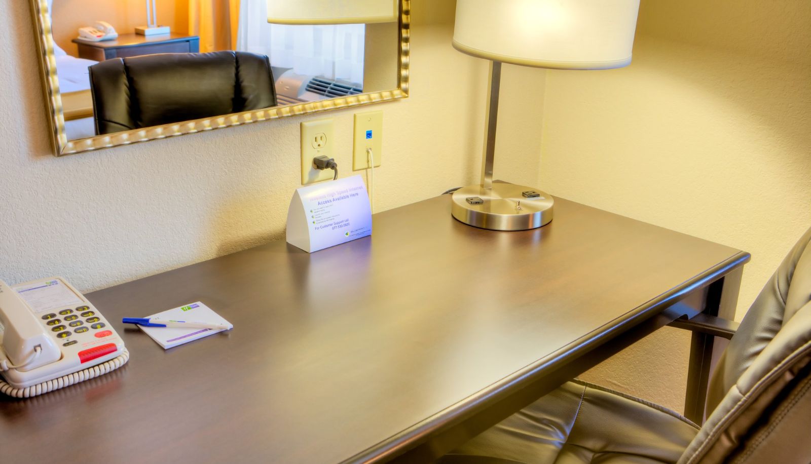 Zimmer - Holiday Inn Express & Suites GRANBURY by IHG