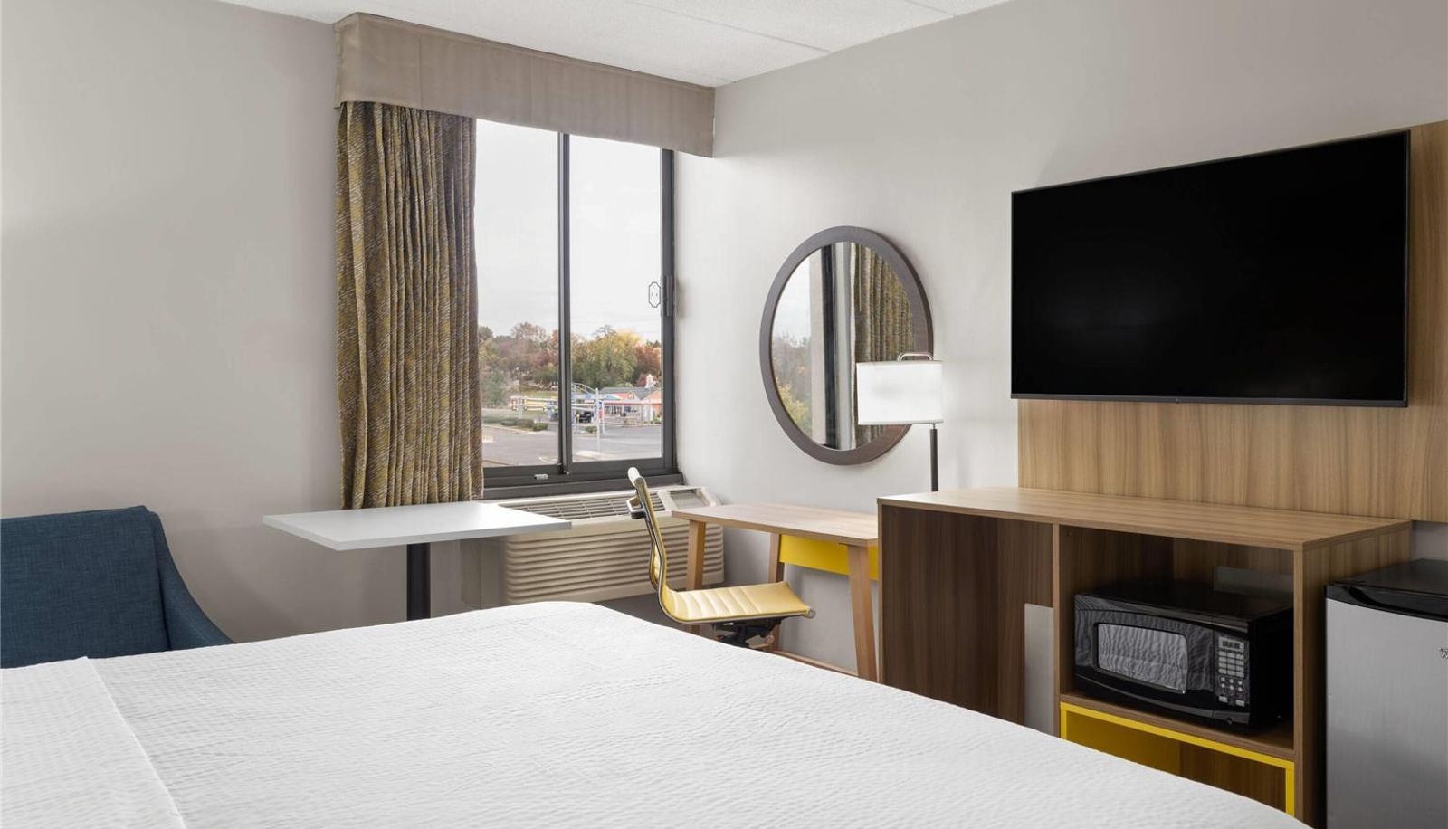 Zimmer - Days Inn by Wyndham Hagerstown I-70