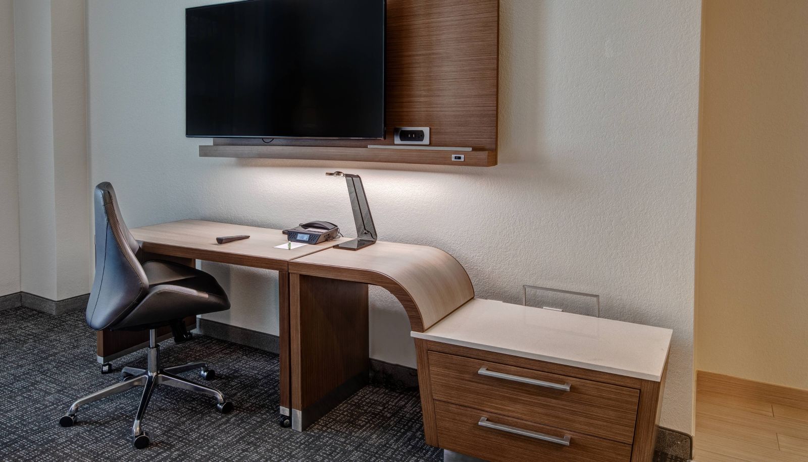 Room - Courtyard by Marriott Dulles Airport Herndon