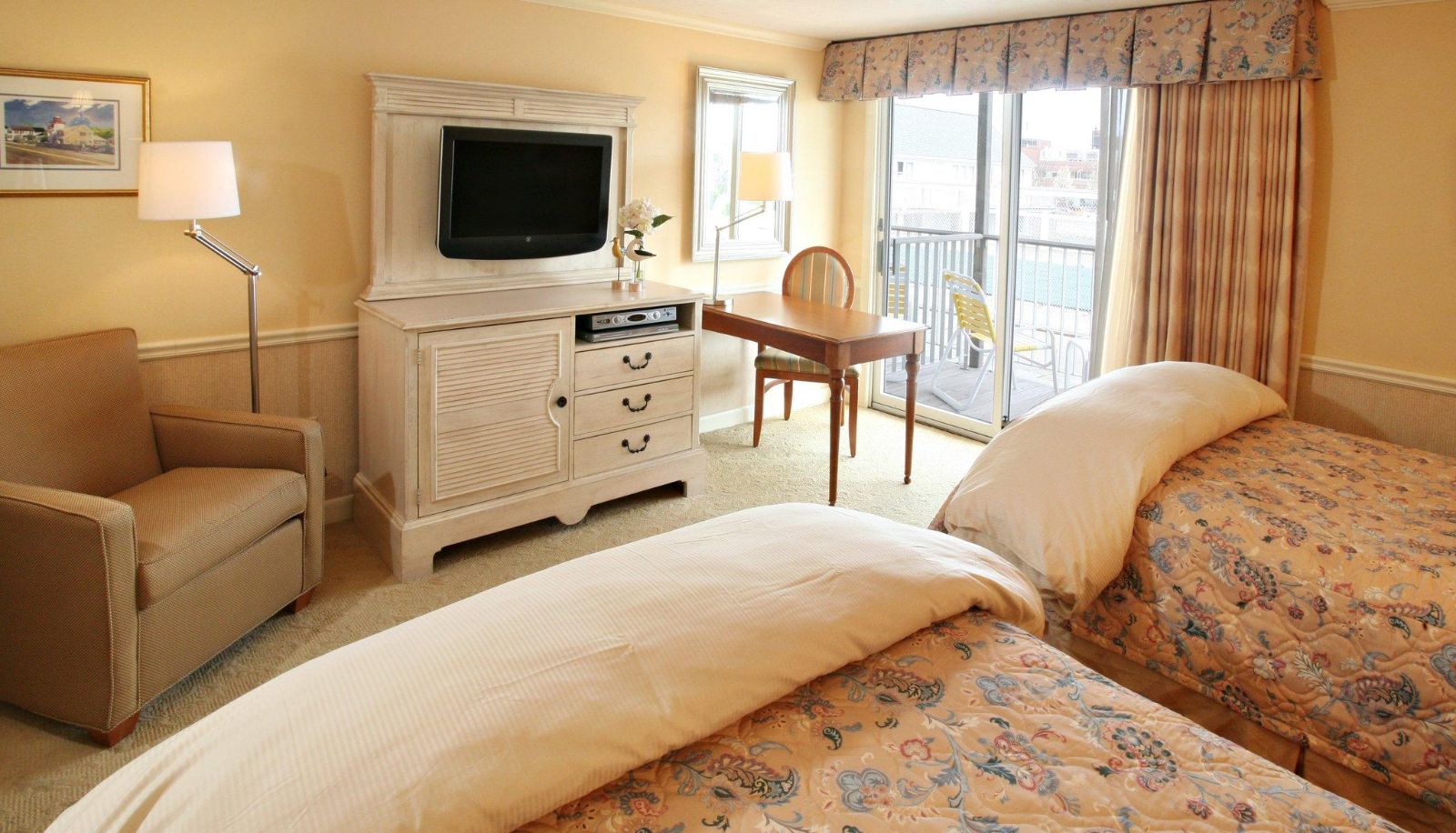 Zimmer - Anchor In Hotel Distinctive Waterfront Lodging