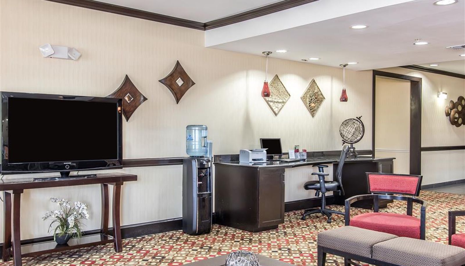 Hall - Comfort Suites Lawton Near Fort Sill