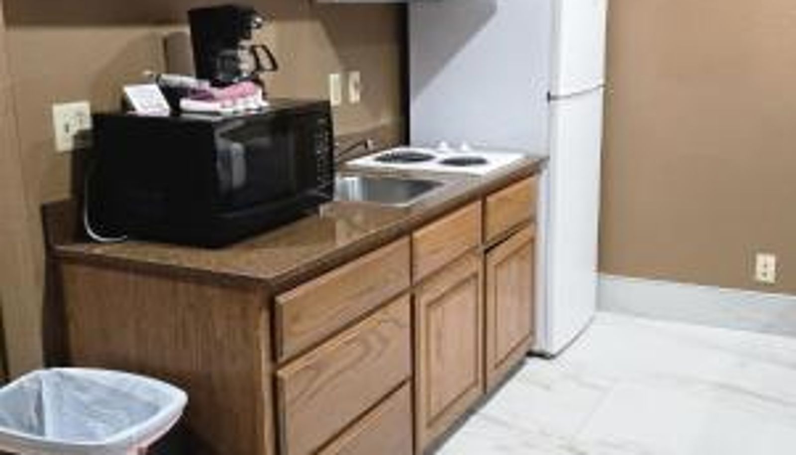 Küche - TownHouse Extended Stay Hotel Downtown