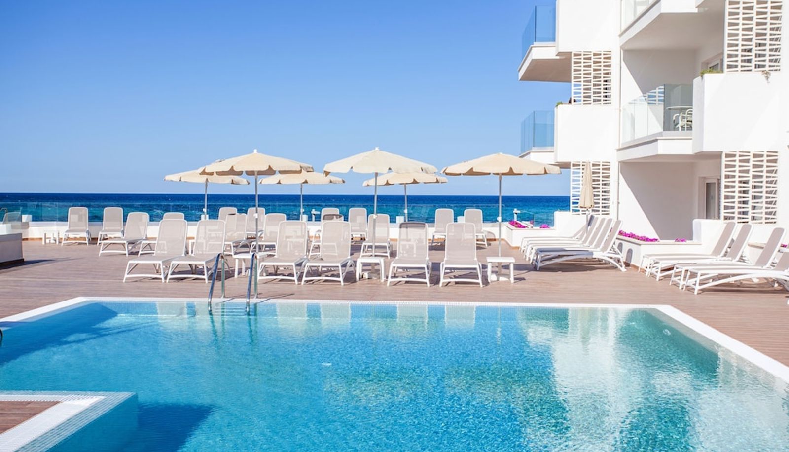 Pool - Grupotel Picafort Beach