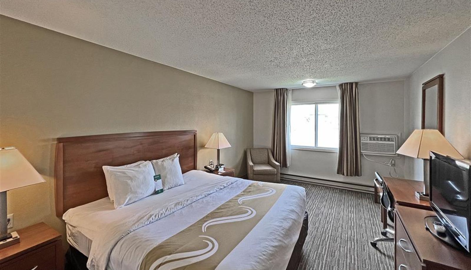 Zimmer - Quality Inn Mitchell I-90