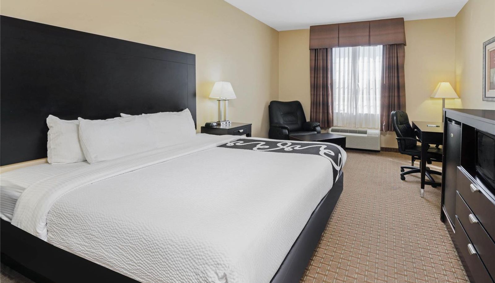 Zimmer - La Quinta Inn & Suites by Wyndham Morgan City