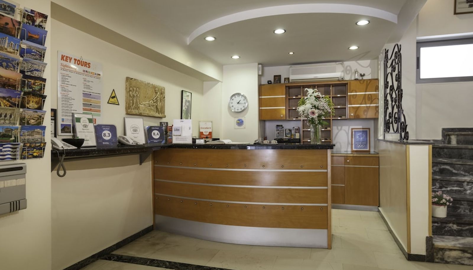 Reception - Lilia Hotel