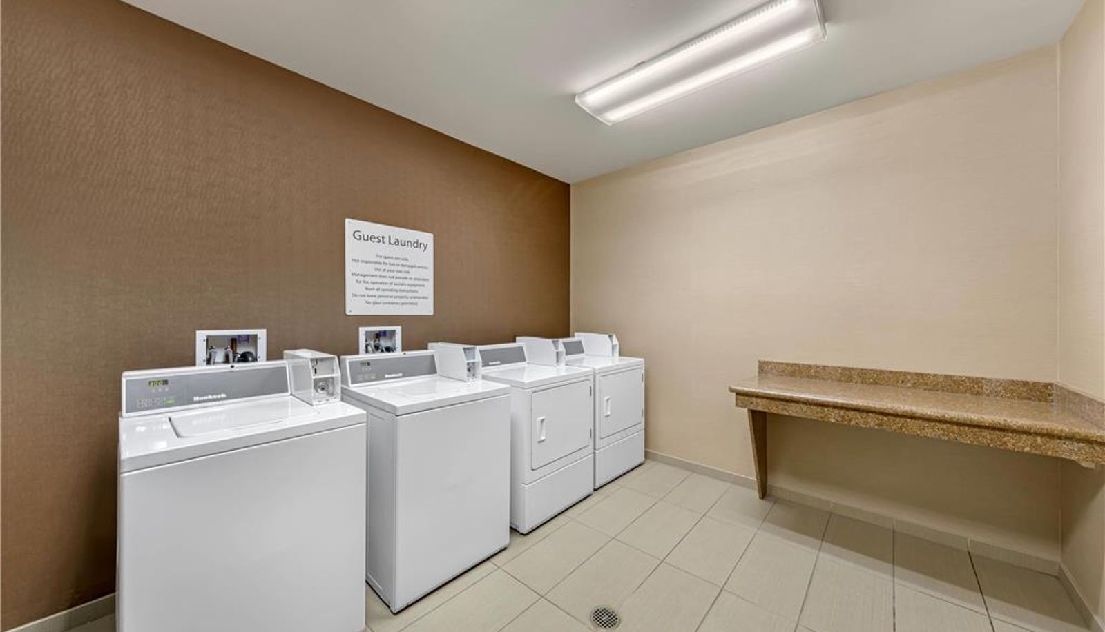 Widok wnętrza - Comfort Suites Ontario Airport Convention Center