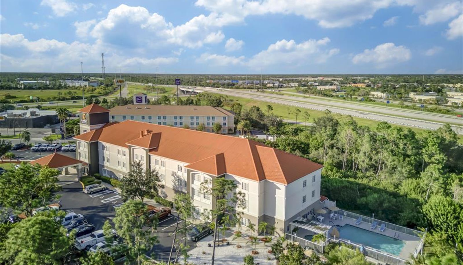 Info - Comfort Inn & Suites Port Charlotte-Punta Gorda