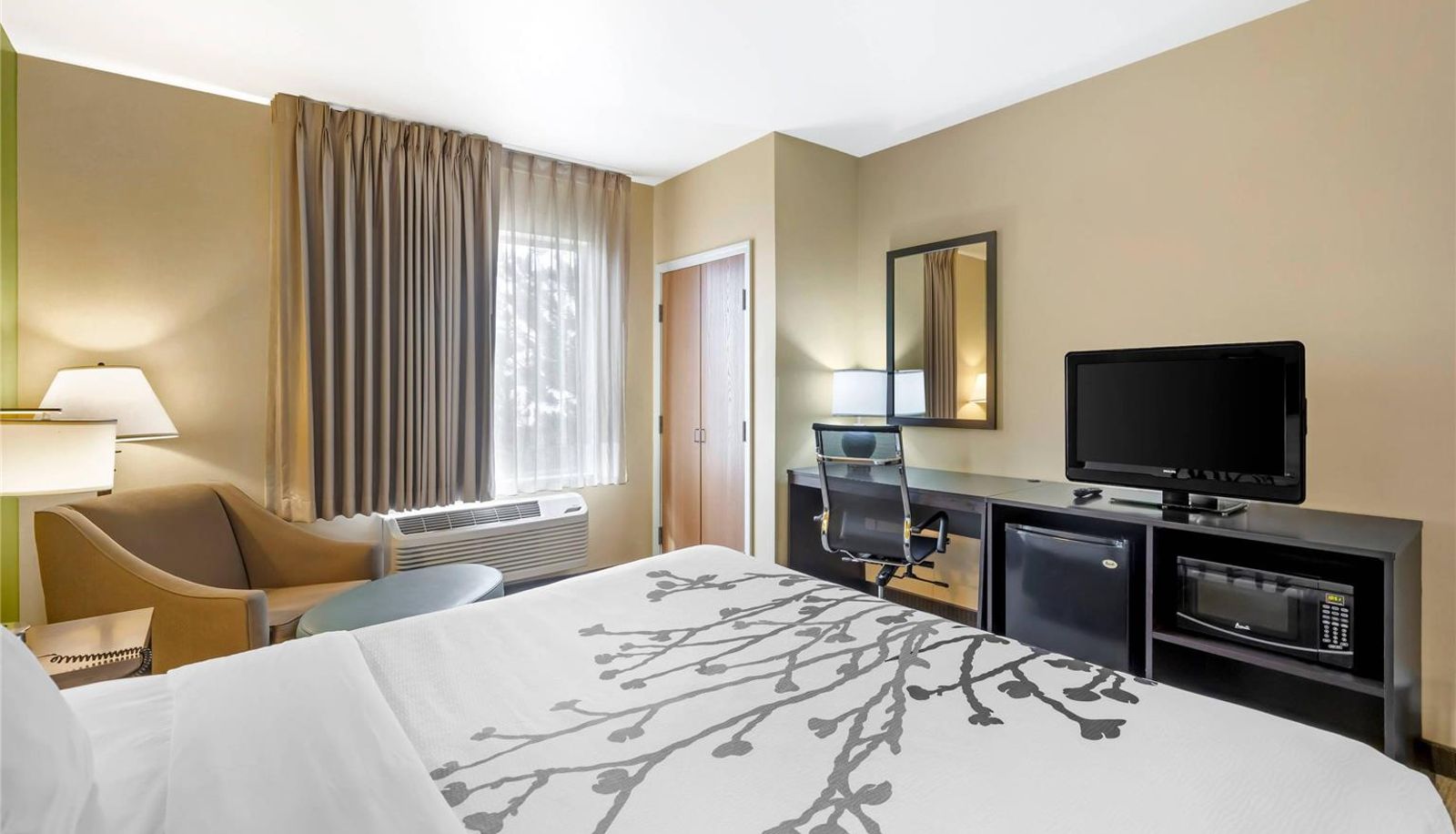 Suite - Sleep Inn & Suites Redmond