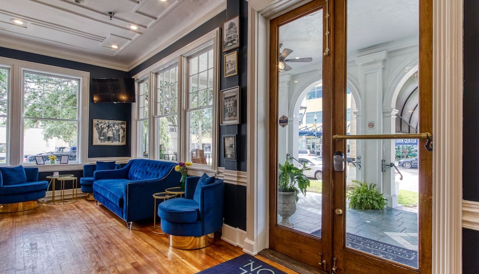 Hall - a New Hotel Collection Property The Cordova Inn