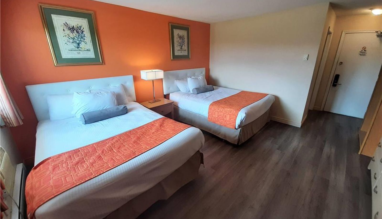 Room - Howard Johnson by Wyndham Woodstock NB