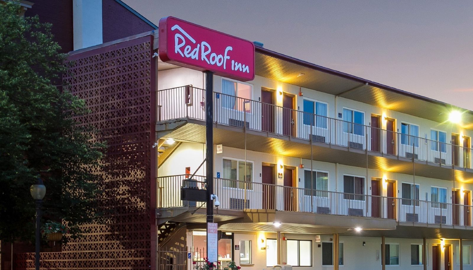 Info - Red Roof Inn York Downtown