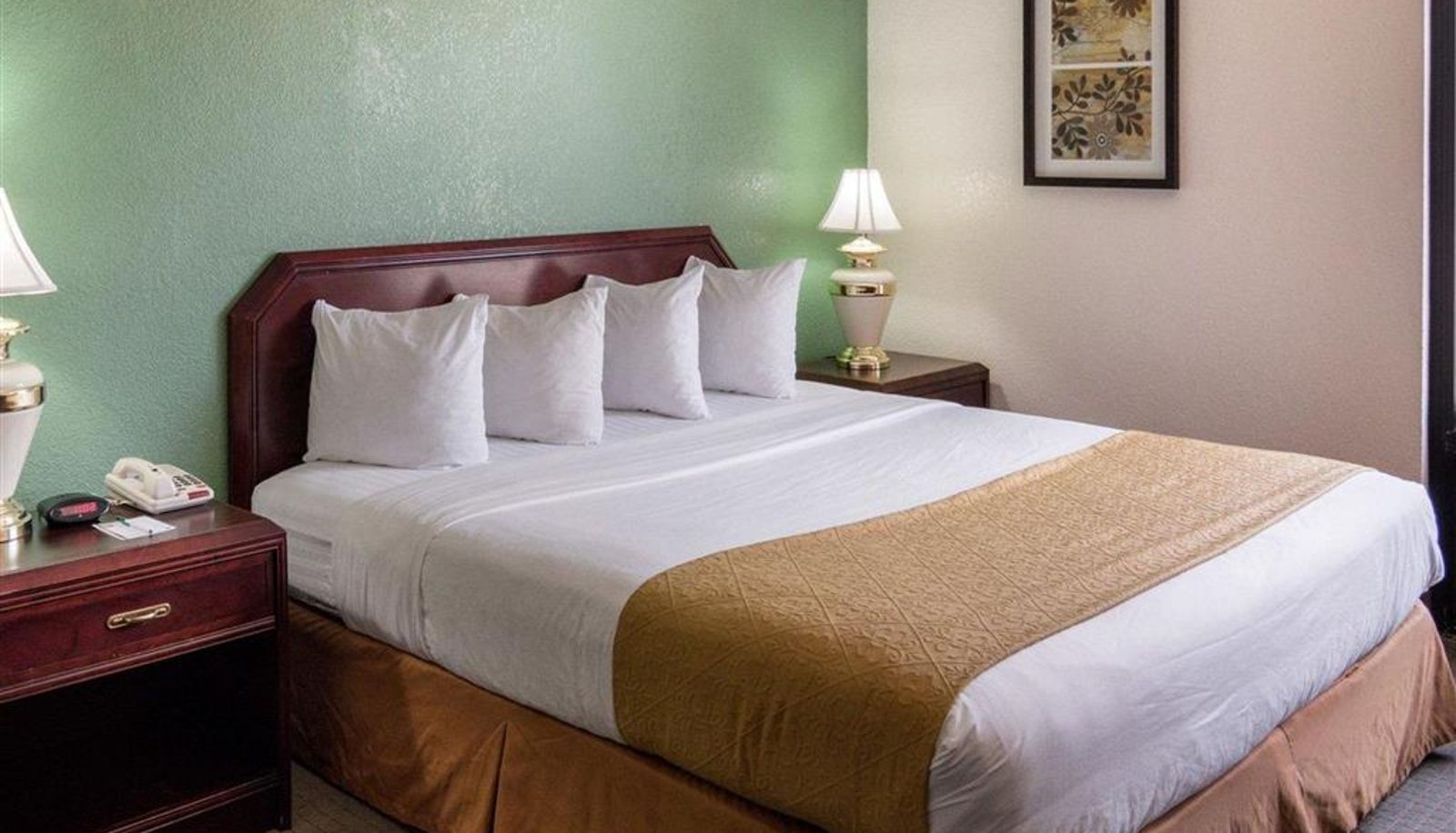 Room - Quality Inn Shreveport Airport