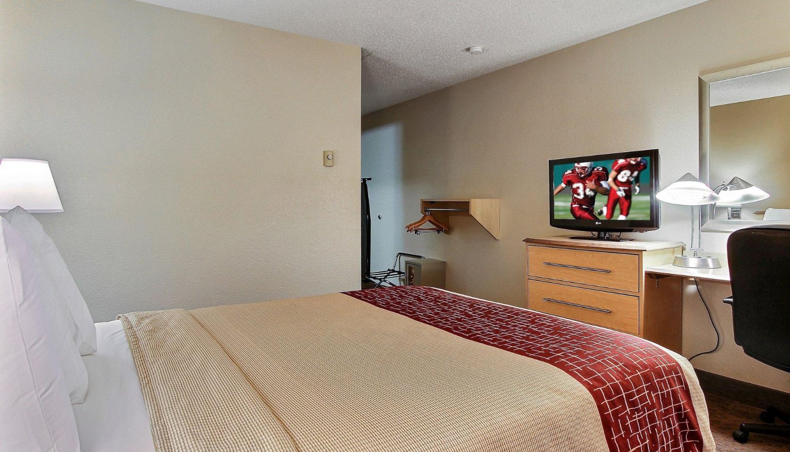 Room - Econo Lodge Sioux Falls Empire Mall