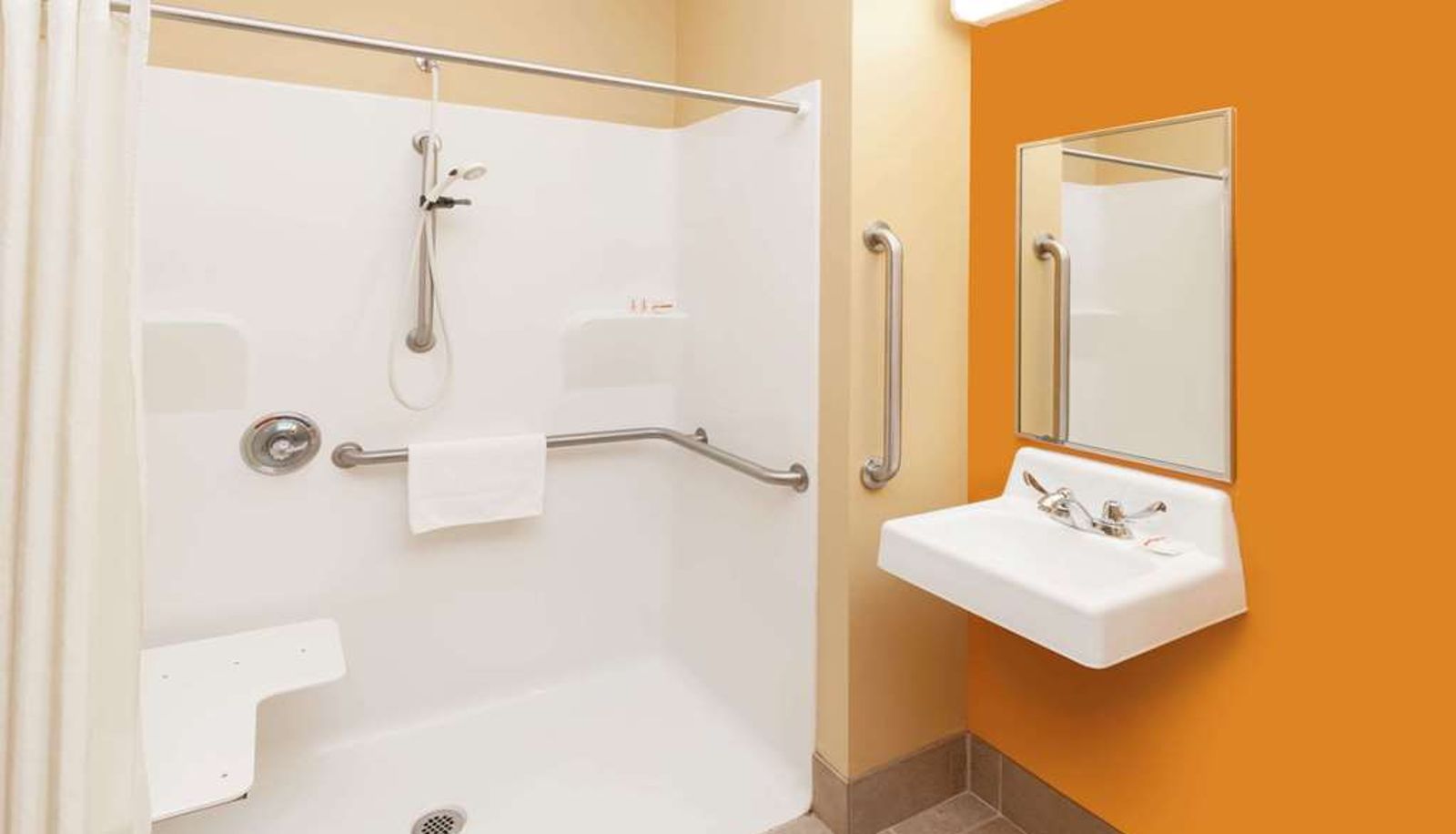 Camera - SureStay by Best Western South Bend