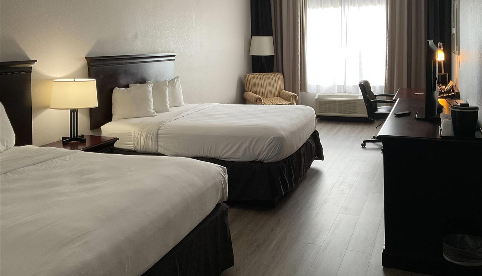 Kamer - Country Inn and Suites by Radisson Tallahassee-University Area FL