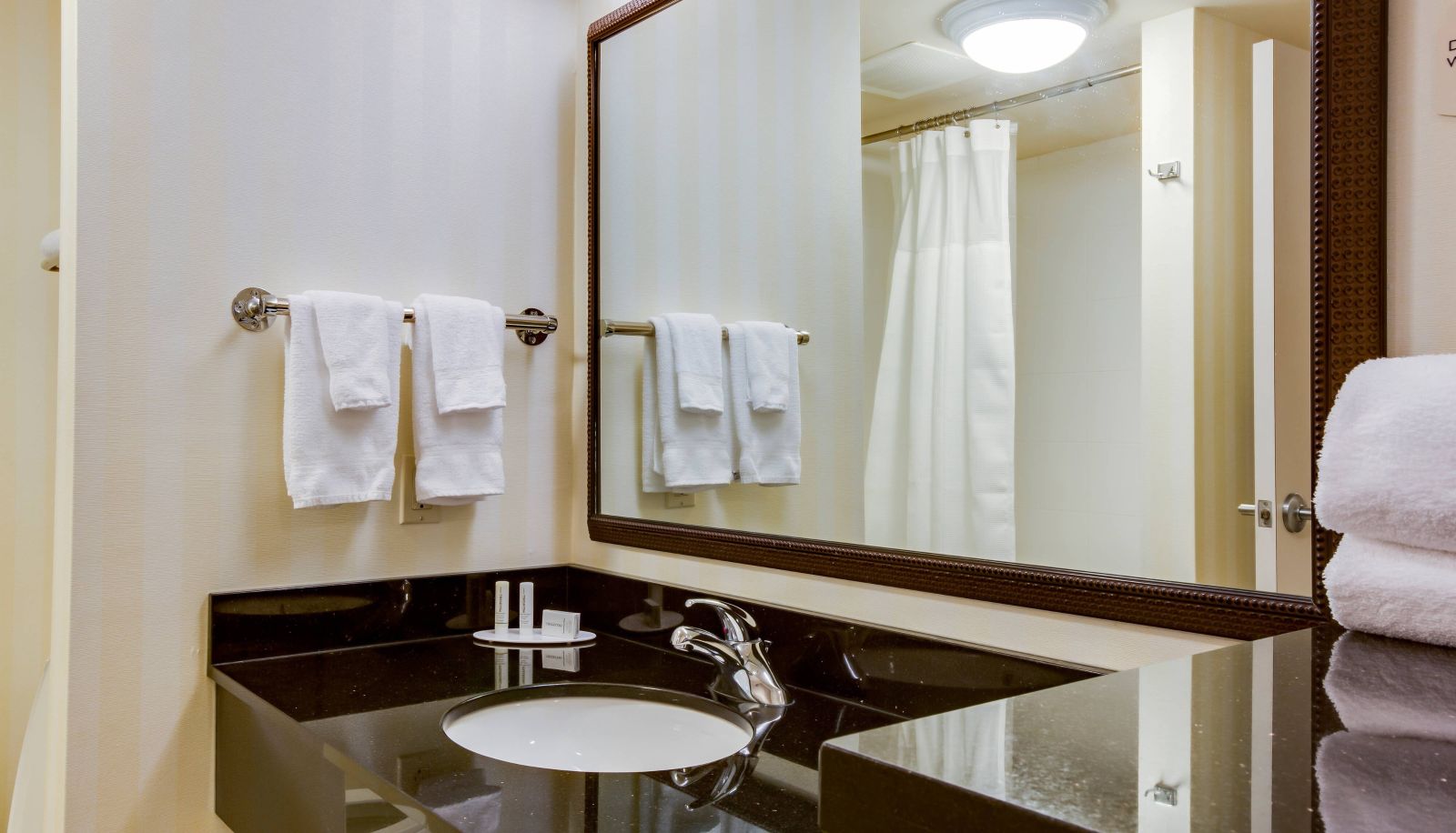 Camera - Fairfield Inn and Suites by Marriott Titusville Kennedy Space Center