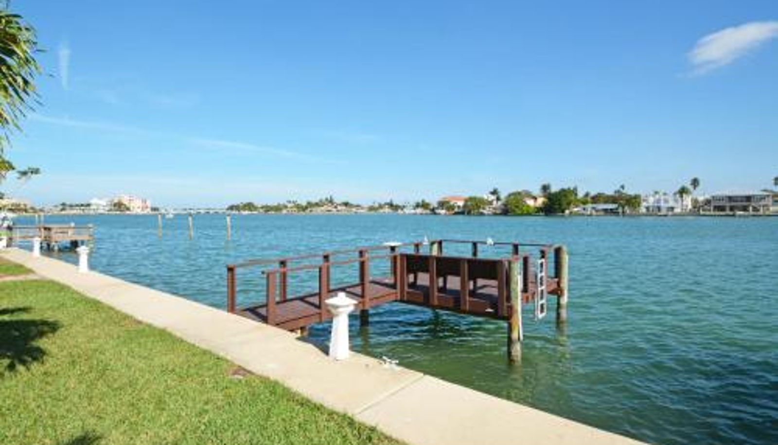Info - Westwinds Waterfront Resort