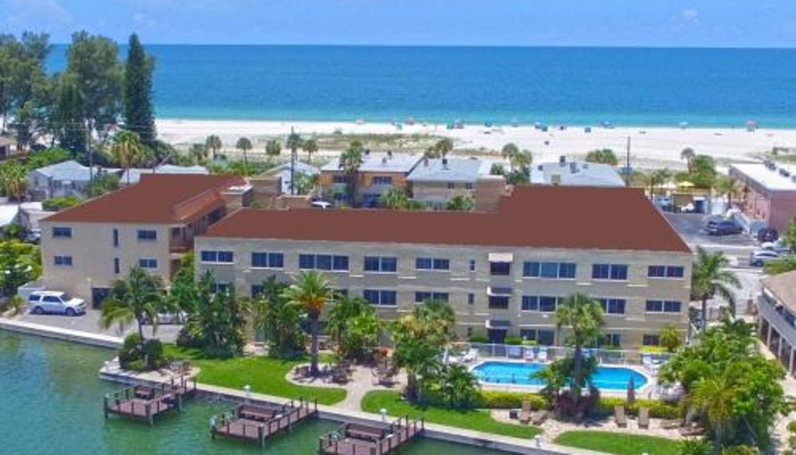 Strand - Westwinds Waterfront Resort
