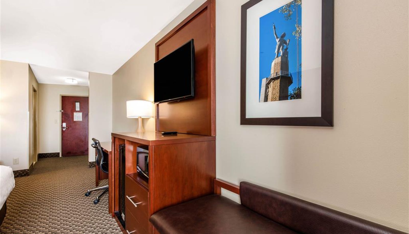 Room - Comfort Suites Tuscaloosa near University
