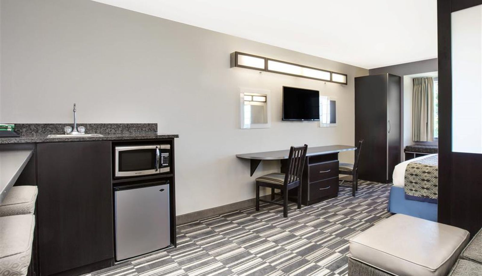 Zimmer - Microtel Inn & Suites by Wyndham Tuscaloosa Near University