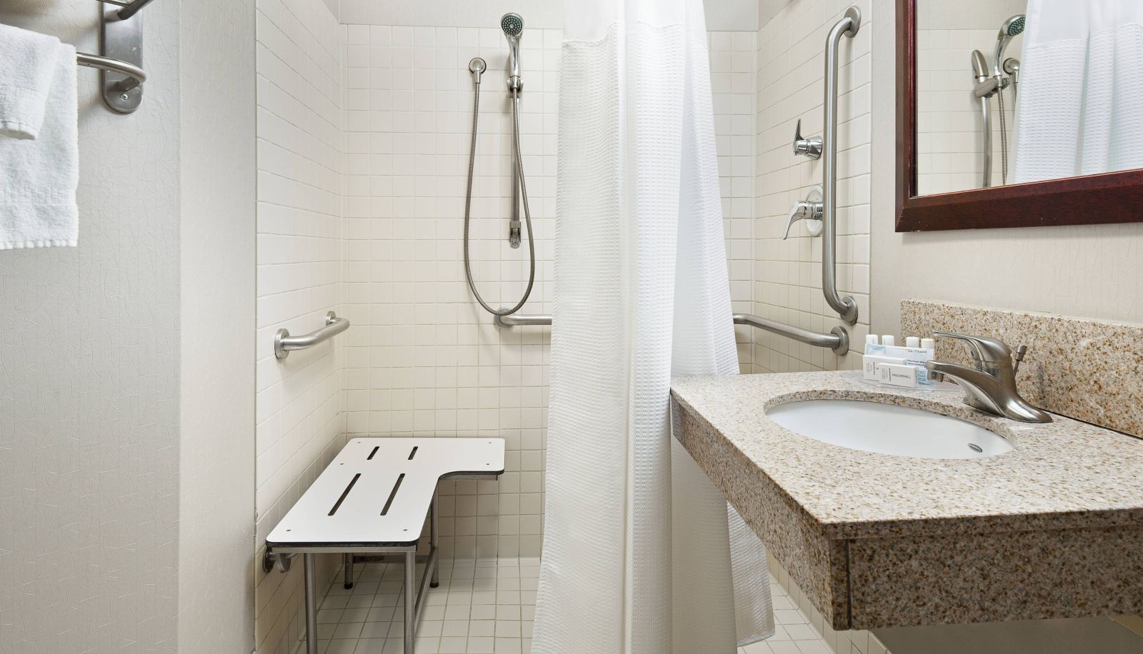 Zimmer - SpringHill Suites by Marriott Wheeling Triadelphia Area