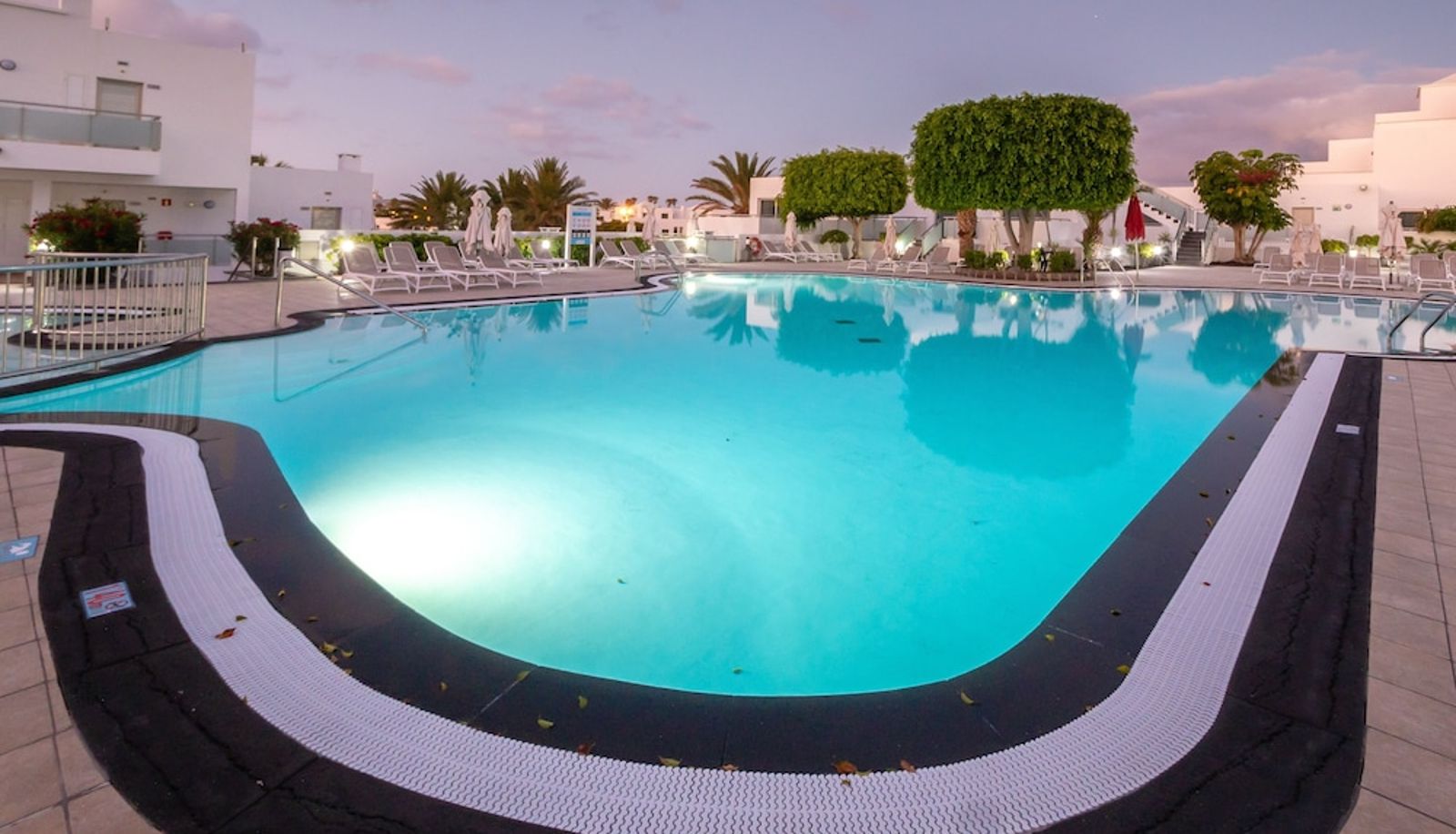 Pool - Hotel Lanzarote Village