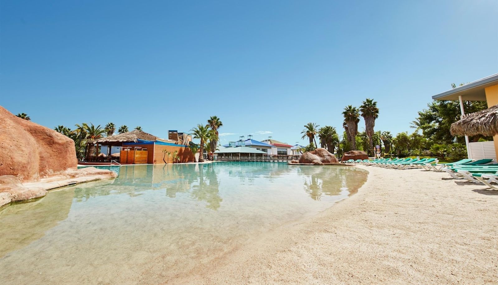Piscine - PortAventura Hotel Caribe - Includes unlimited access to PortAventura Park & 1 day access to Ferrari Land