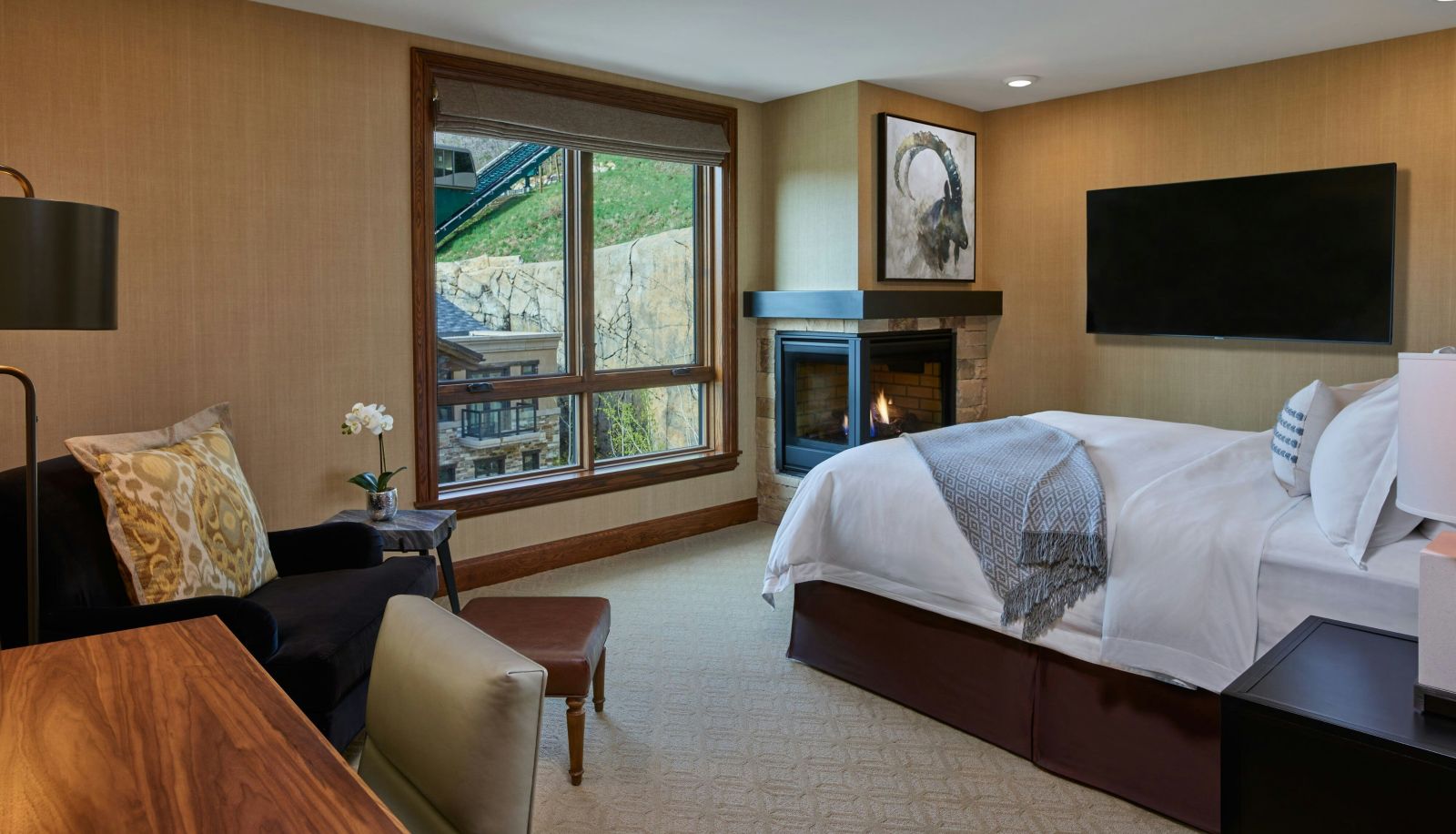 Zimmer - The St Regis Deer Valley