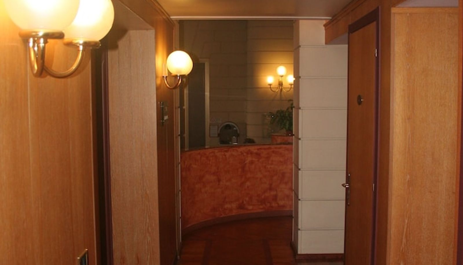 Informacje - Albert Hotel