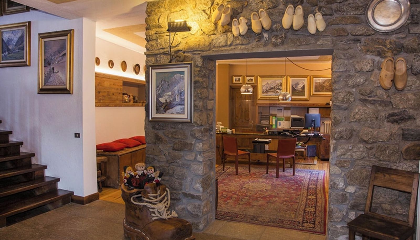 Reception - Pilier d'Angle
