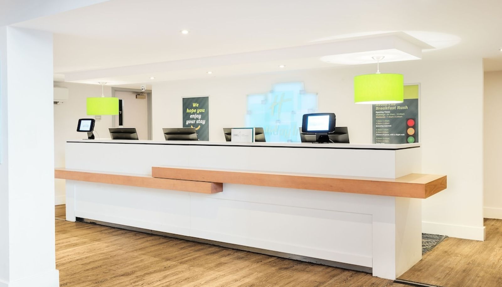 Reception - Holiday Inn BIRMINGHAM CITY CENTRE by IHG