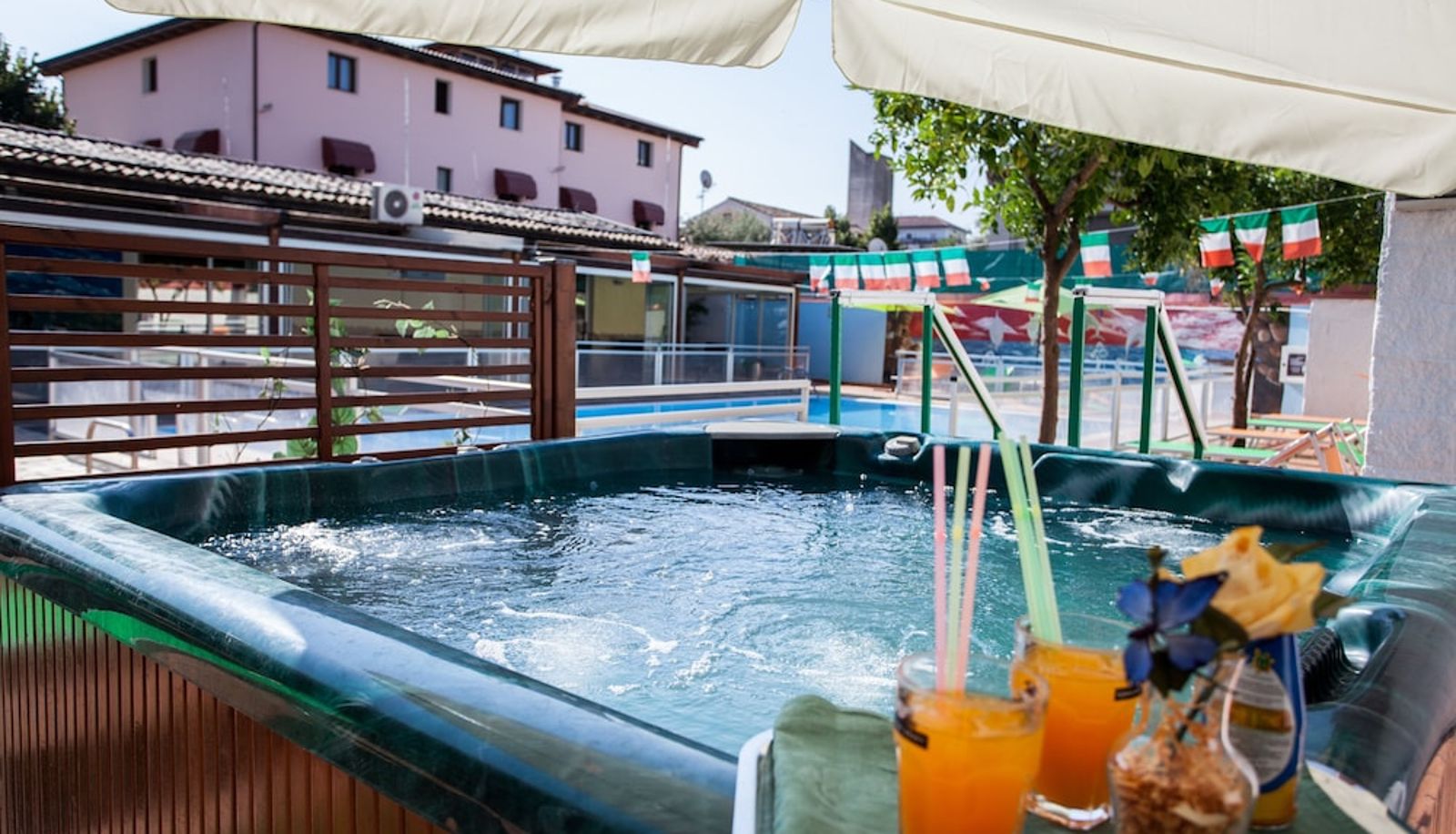Piscina - Fattoria Stocchi