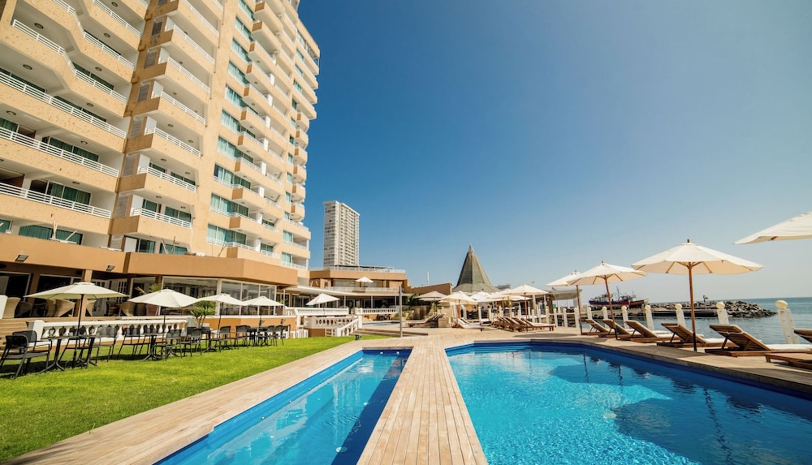 Pool - Hotel Terrado Suites