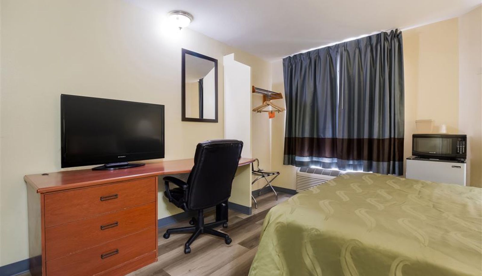 Zimmer - Quality Inn Baytown - Houston East
