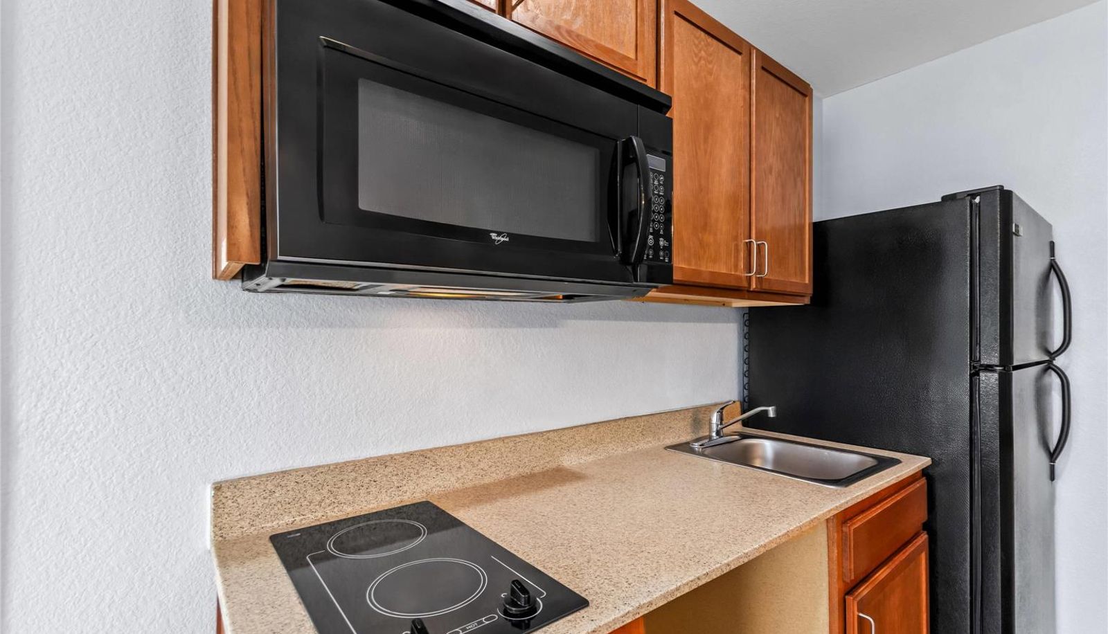 Room - Suburban Studios Clarksville-Louisville North