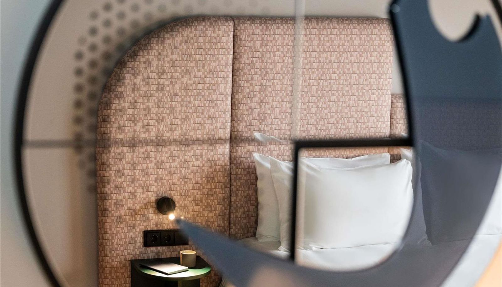 Zimmer - TRIBE Hotel Den Haag Centraal