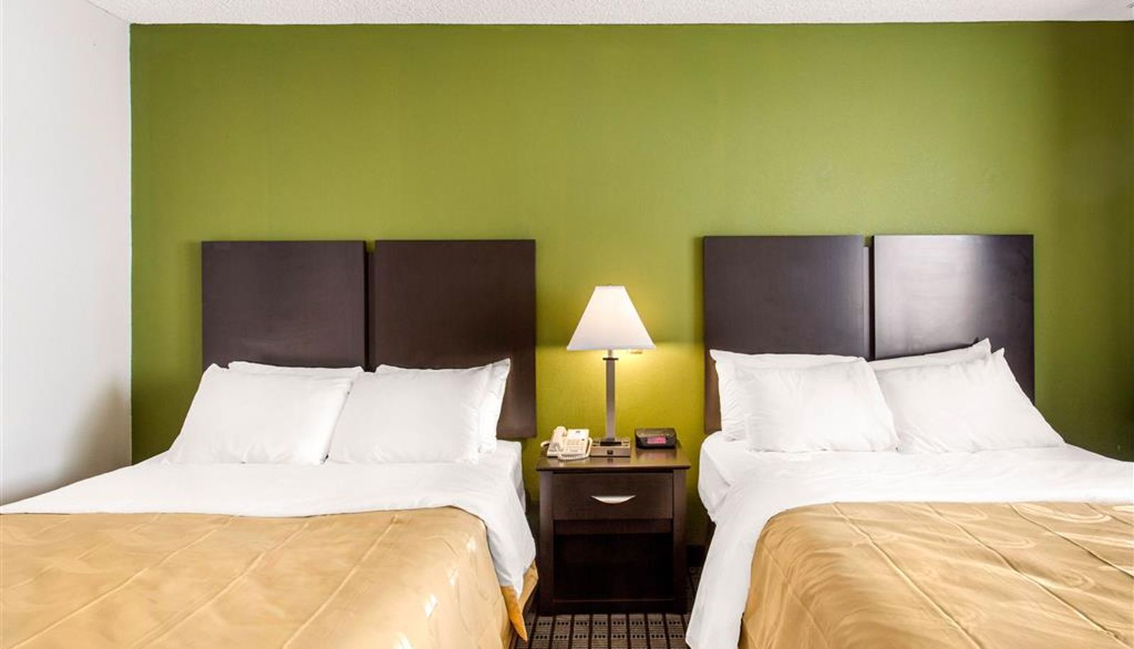 Zimmer - Quality Inn Stateline