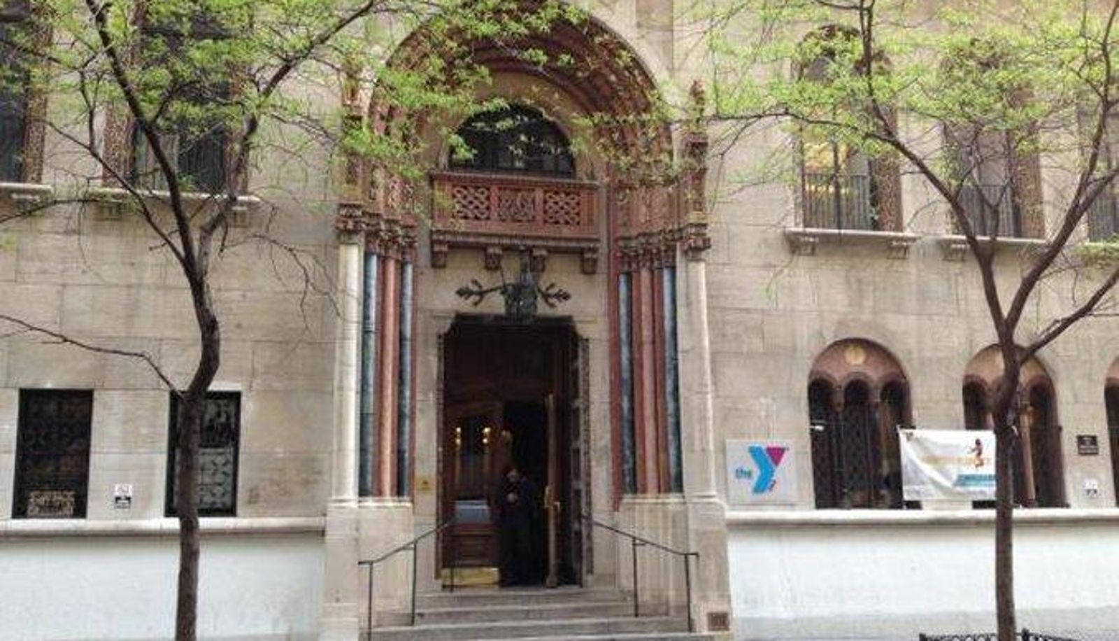 Widok na zewnątrz - West Side YMCA