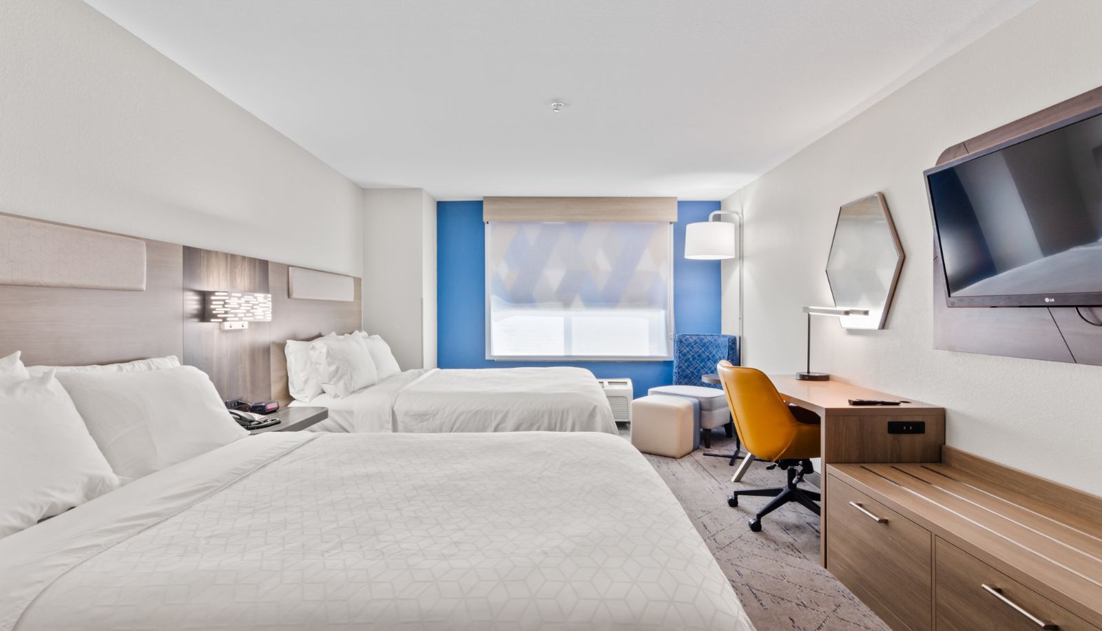 Room - Holiday Inn Express & Suites MOUNT AIRY by IHG
